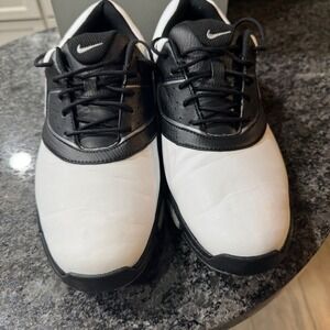 Nike Golf Shoes Mens 9 Leather White Black Golfing Sport‎ Spiked Outdoors